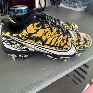 Nike Raptor Youth Cleats